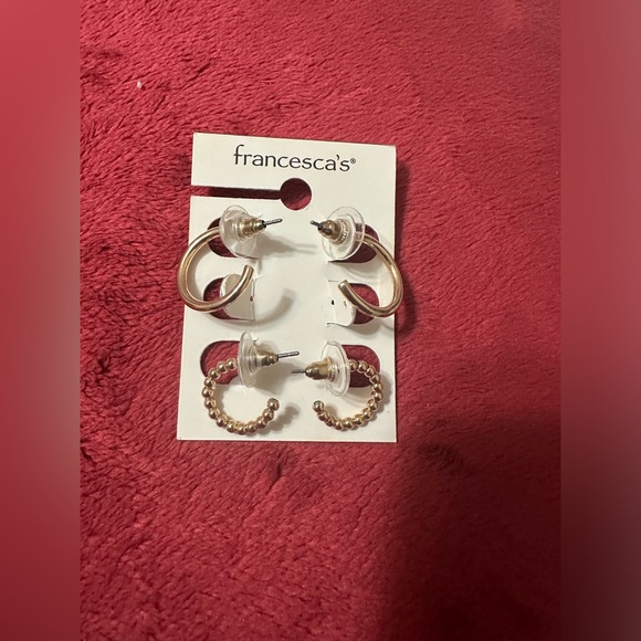 2 pair Gold Trendy Francesca's Earrings - Picture 1 of 6